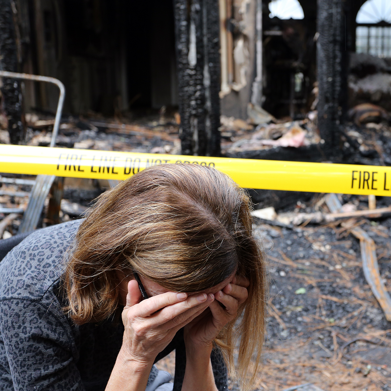 Fire damage restoration service thumbnail